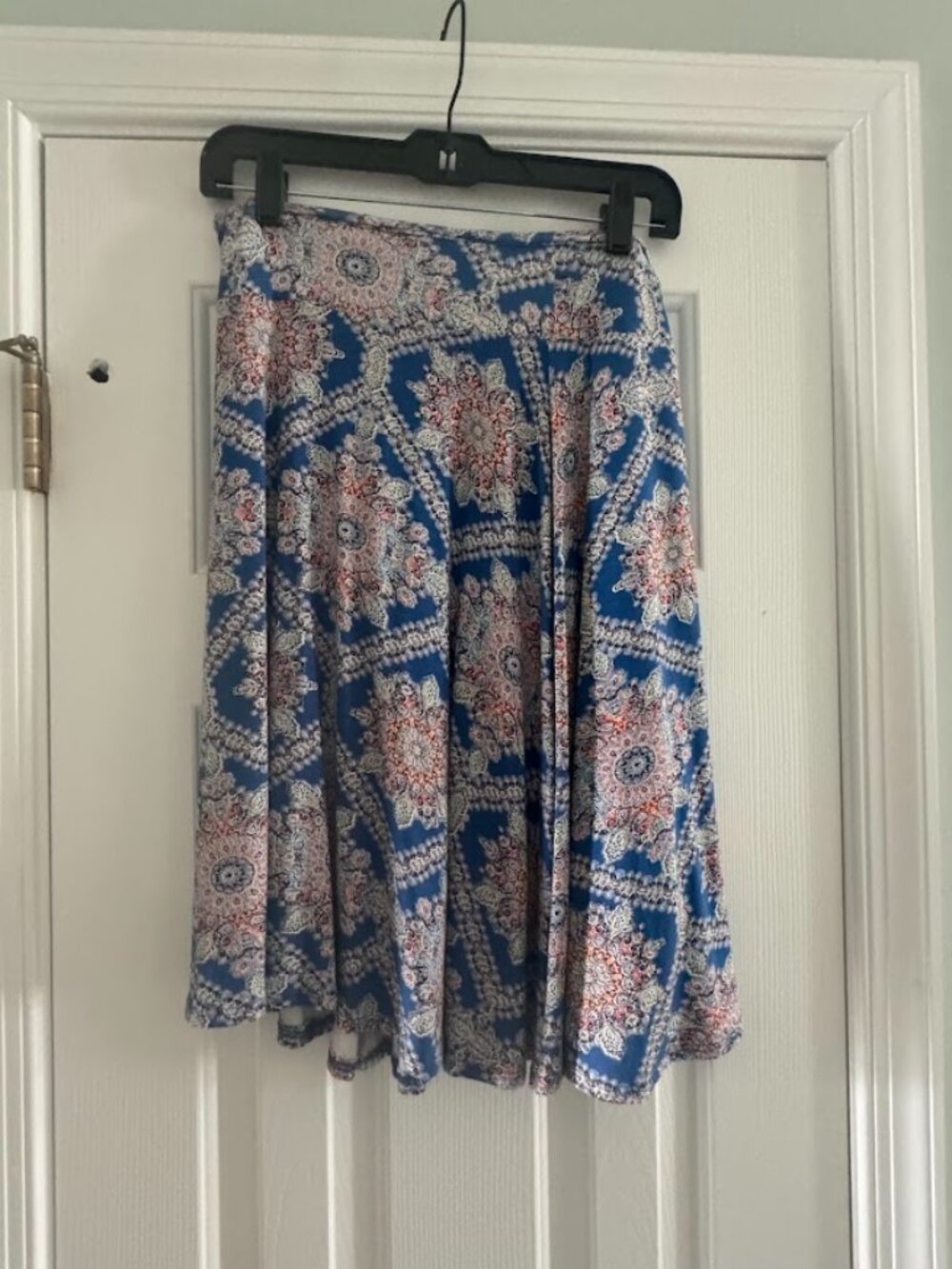 Renee C - Jessica Printed Swing Skirt SMALL